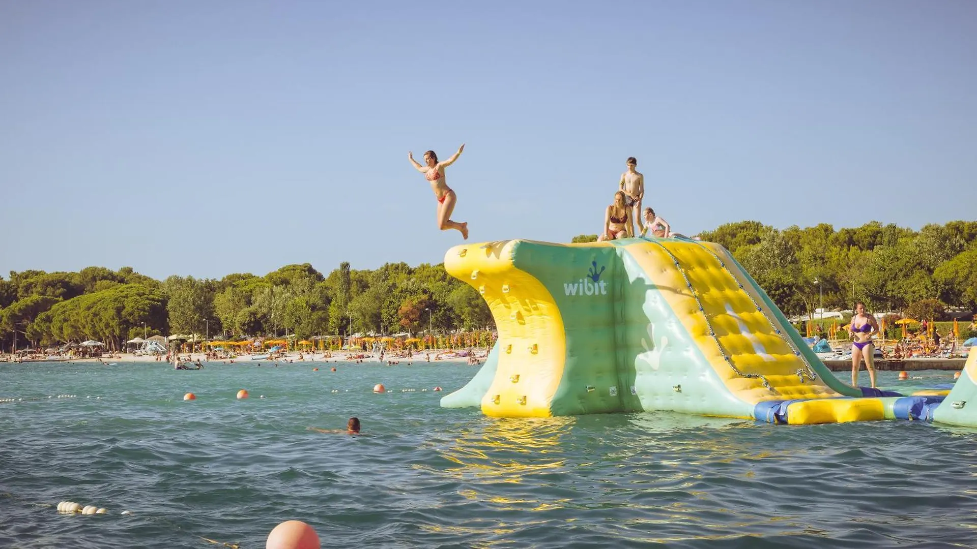 Camping Bi-Village - Roan Valbandon